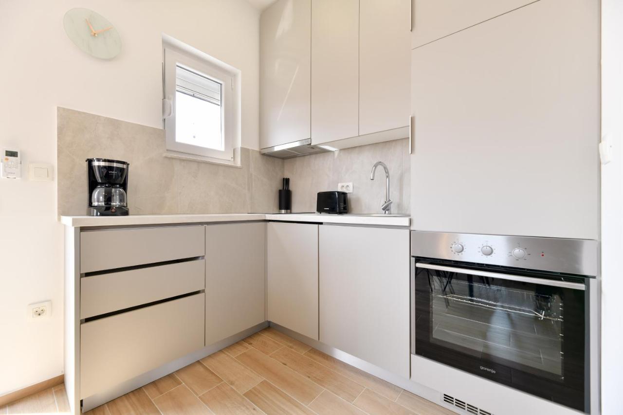 Modern Holiday Apartment "Libra" With Swimming Pool Posedarje Exteriör bild