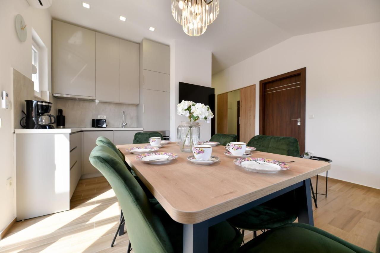 Modern Holiday Apartment "Libra" With Swimming Pool Posedarje Exteriör bild