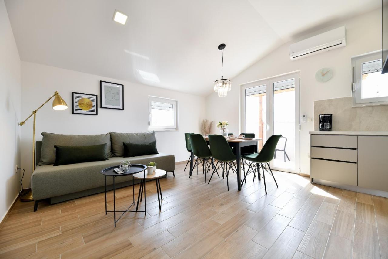 Modern Holiday Apartment "Libra" With Swimming Pool Posedarje Exteriör bild