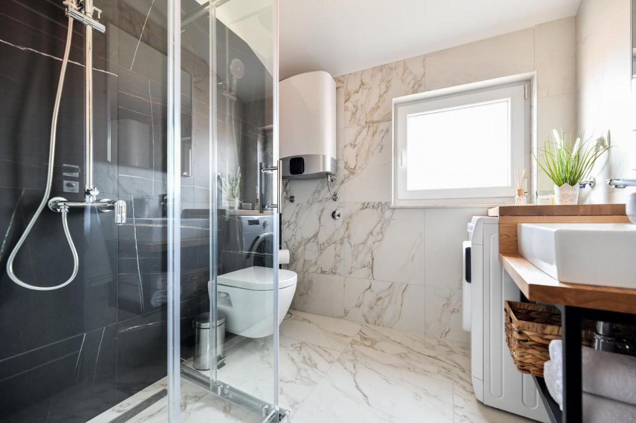 Modern Holiday Apartment "Libra" With Swimming Pool Posedarje Exteriör bild